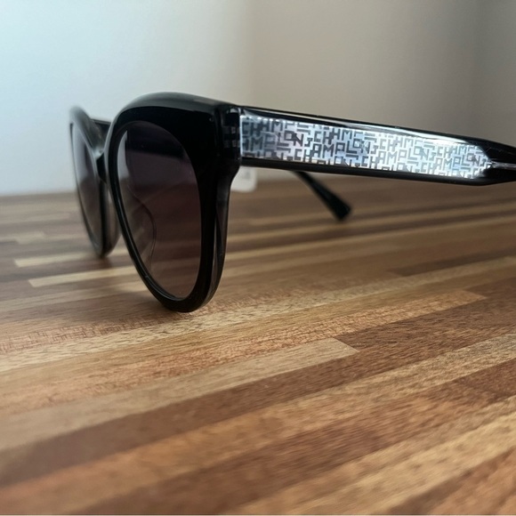 NWT Longchamp Black cateye Sunglasses with Case - Picture 6 of 11